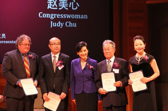 山东出版集团有限公司内容图片展示