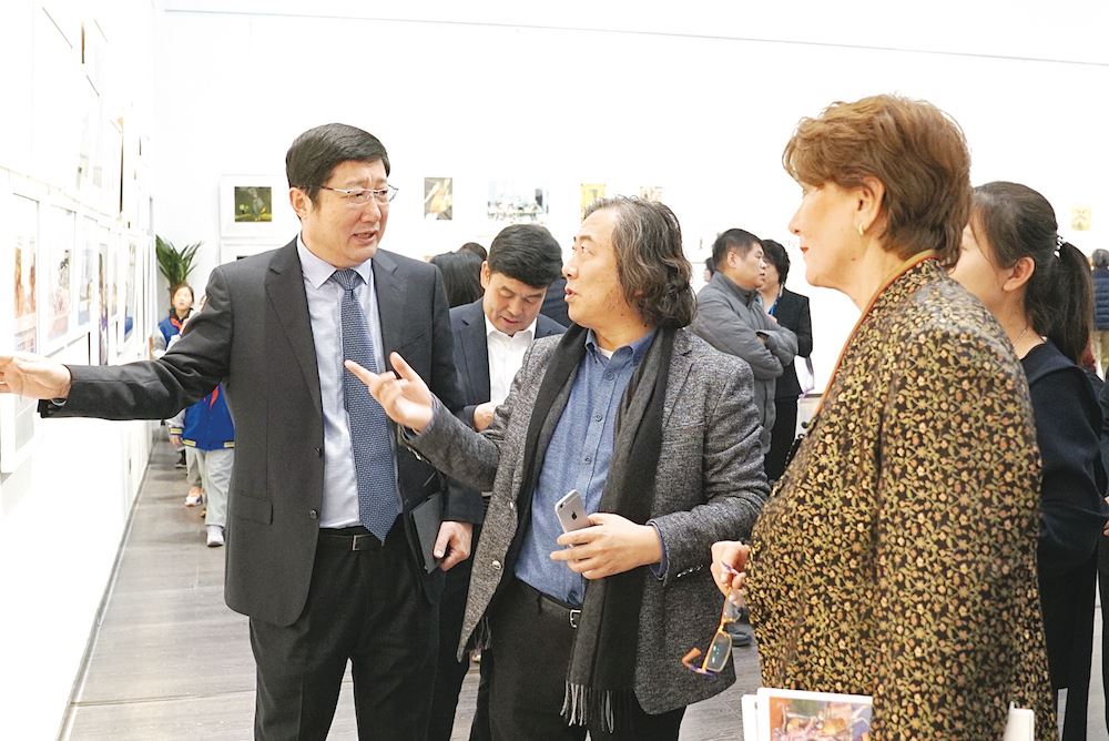 山东出版集团有限公司内容图片展示